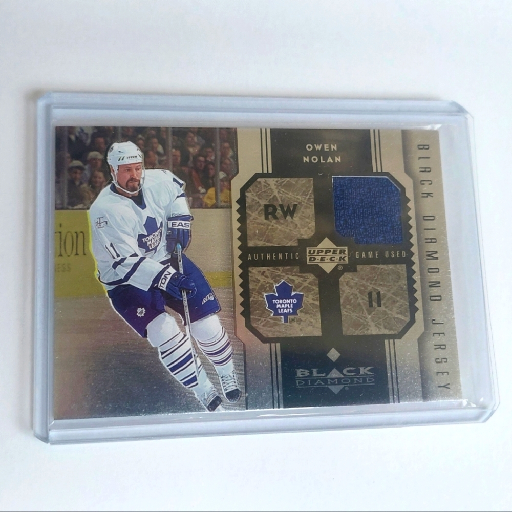Owen Nolan Toronto Maple Leafs Black Diamond Game-Used Jersey Card 2005/06